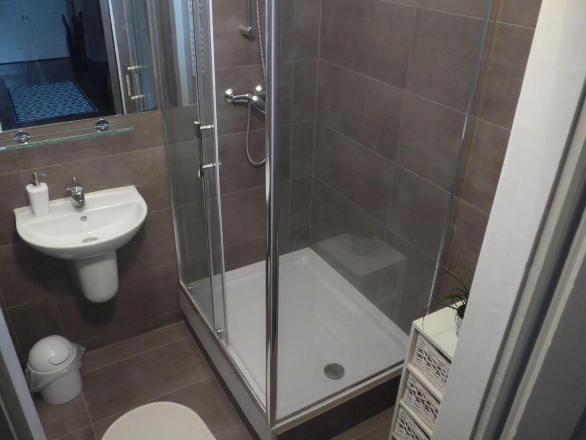 Apartament M15 Apartment Krakow Bagian luar foto